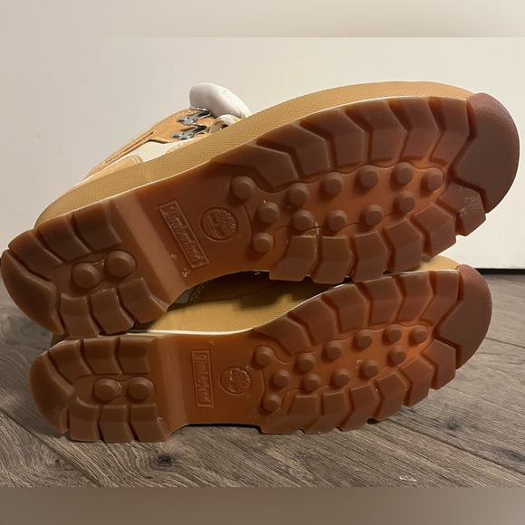 Women’s Timberland boots - Picture 5 of 5